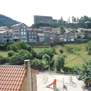 la-vieille-auberge-saint-privat-dallier.hotels-rhonealpes.com/